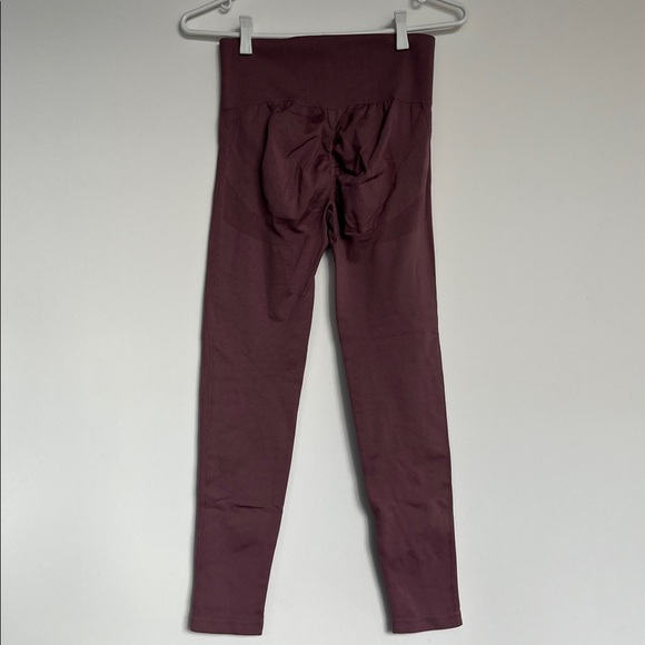 Mauve Seamless High Waist Scrunch Butt Yoga Pants - Picture 5 of 6